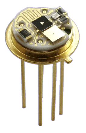 New single supply pyroelectric detectors