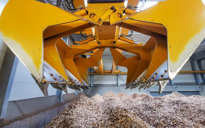 automation, infratec, fire-scan, wood, Copyright from istock arnaud martinez