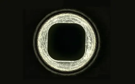 Broadband, solderable infrared window for pyroelectric detectors