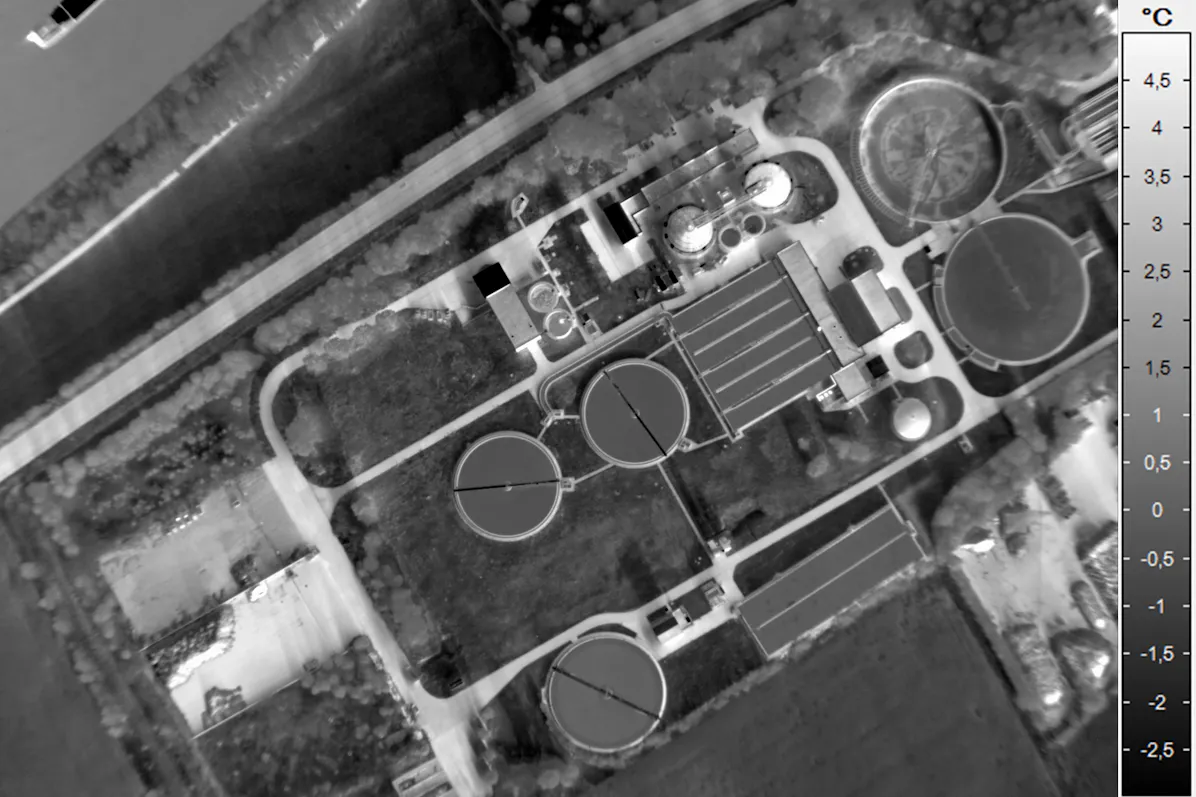 Aerial thermography with infrared camera