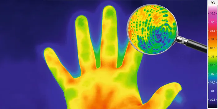 InfraTec Glossary MicroScan - Thermal image hand with magnifier